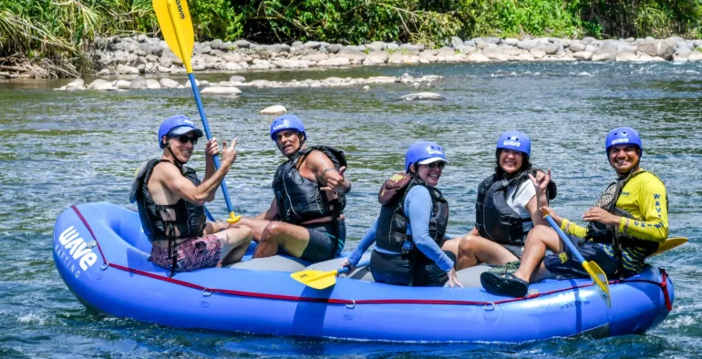Sarapiqui River Rafting Costa Rica: Conquer III–IV